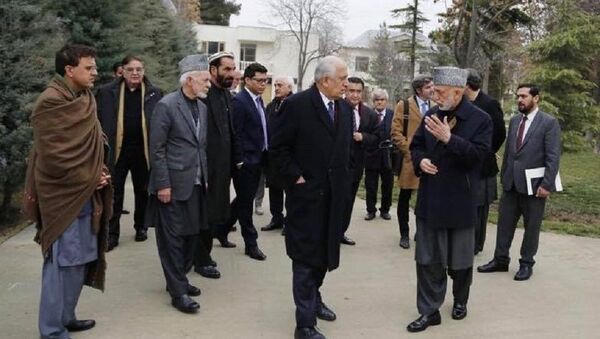 خلیل‌زاد با حامد کرزی دیدار کرد  - اسپوتنیک افغانستان  