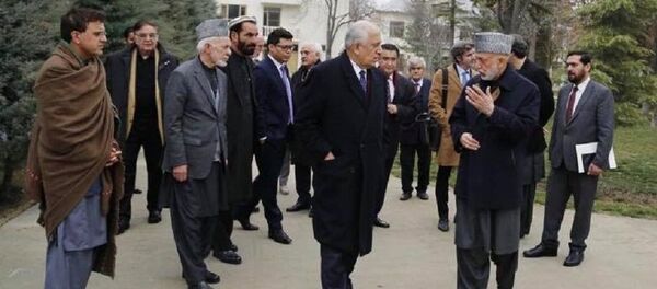 خلیل‌زاد با حامد کرزی دیدار کرد  - اسپوتنیک افغانستان  