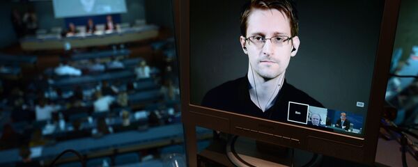 واکنش وکیل اسنودن به سخنان ترامپ درمورد عفو احتمالی - اسپوتنیک افغانستان  