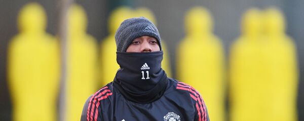 آنتونی مارسیال بازیکن منچستریونایتد Футбол. Лига чемпионов. Тренировка ФК Манчестер Юнайтед آنتونی مارسیال بازیکن منچستریونایتد Футбол. Лига чемпионов. Тренировка ФК Манчестер Юнайтед - اسپوتنیک افغانستان