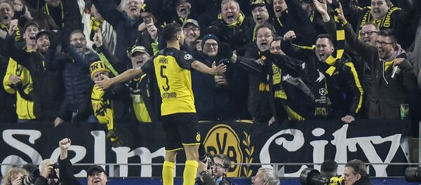 اشرف حکیمی مدافع مراکشی رئال مادرید اشرف حکیمی مدافع مراکشی رئال مادرید - اسپوتنیک افغانستان