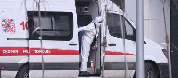 تولید جعبه سر بسته برای انتقال بیماران کرونایی در روسیه + ویدیو  تولید جعبه سر بسته برای انتقال بیماران کرونایی در روسیه + ویدیو  - اسپوتنیک افغانستان