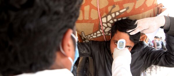 Возвращение афганских беженцев из Ирана Возвращение афганских беженцев из Ирана - اسپوتنیک افغانستان