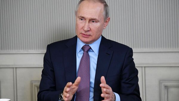 پوتین به شهروندان روسیه: اوضاع به طور کلی زیر کنترل است - اسپوتنیک افغانستان  