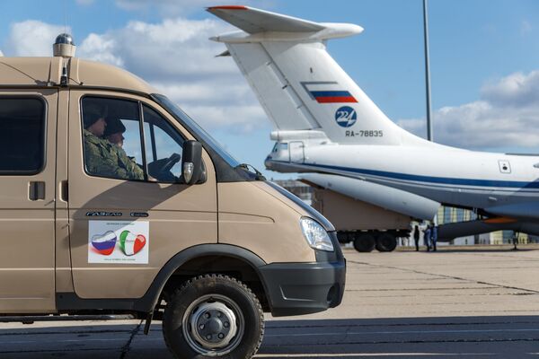 کمک بشردوستانه روسیه به ایتالیا - اسپوتنیک افغانستان  