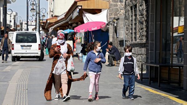 ثبت بیشترین موارد کرونایی در یک شبانه روز در طول ۶ ماه اخیر در ترکیه - اسپوتنیک افغانستان  
