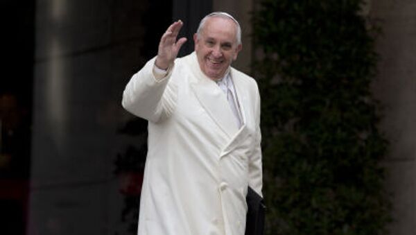 پاپ روم هنگام دعوا خواند بی هوش شد - اسپوتنیک افغانستان  