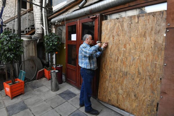 ویروس کرونا  رستوران های مسکو را مسدود ساخت. - اسپوتنیک افغانستان  