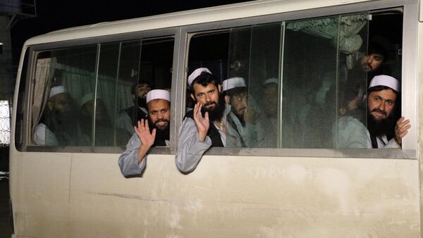 سومین گروه از زندانیان طالبان آزاد شدند - اسپوتنیک افغانستان  