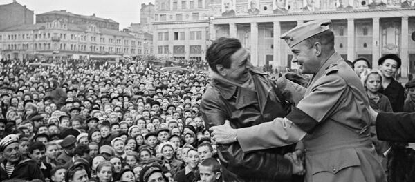 متهم کردن امریکا توسط روسیه به خاطر بازنویسی تاریخ پیروزی بر آلمان نازی - اسپوتنیک افغانستان  