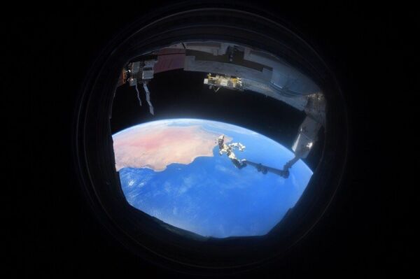 تصویر زمین که توسط فضانورد آنتون اشکاپلر گرفته شده است - اسپوتنیک افغانستان  