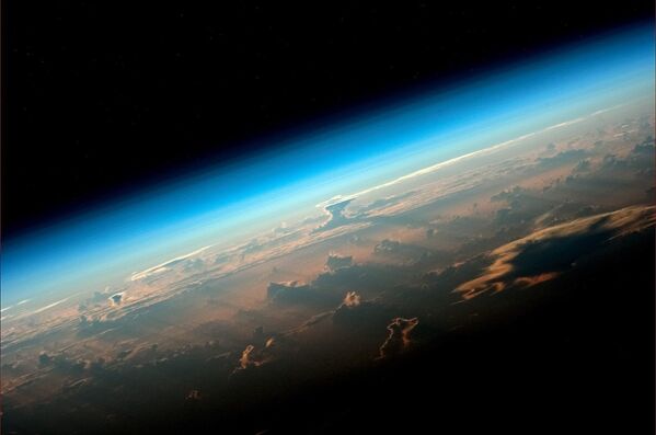 تصویر زمین از ایستگاه بین المللی فضایی که توسط فضانورد روس کاسموس الگ ارتیوموف گرفته شده است - اسپوتنیک افغانستان  