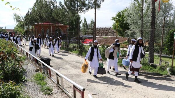 رهایی 102 زندانی دیگر طالبان از بند دولت - اسپوتنیک افغانستان  