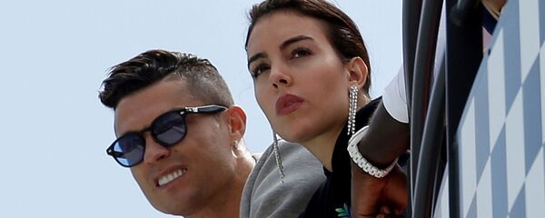 Cristiano Ronaldo- Georgina Rodriguez Cristiano Ronaldo- Georgina Rodriguez - اسپوتنیک افغانستان