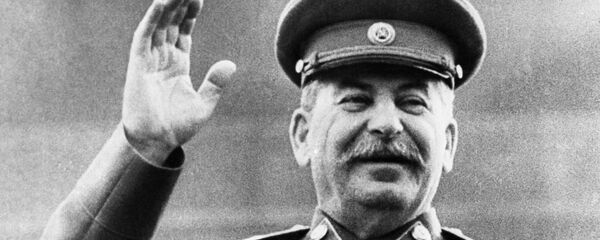 استالین - اسپوتنیک افغانستان  