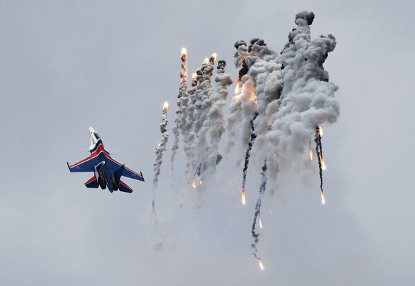 بهترین تصاویر این هفته اسپوتنیک /نمایش هوایی جشن پیروزی در روسیه - اسپوتنیک افغانستان  