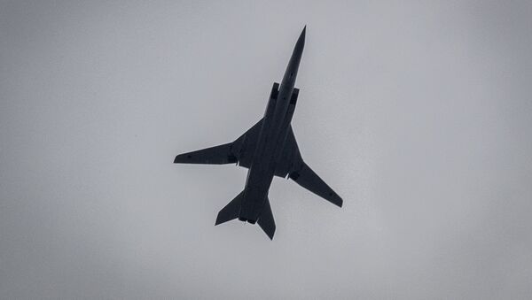 پرواز بمب‌ افکن‌های تو-22ام3 روسیه بر فراز دریای سیاه + ویدیو
 - اسپوتنیک افغانستان  