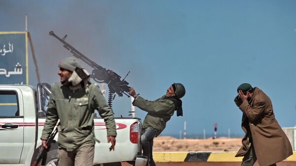 اتشباری افراد مسلح لیبیا بر طیارات شکاری - اسپوتنیک افغانستان  