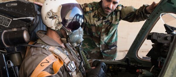 پیلوت هواپیمای سوخو 22 سوریه زنده است - اسپوتنیک افغانستان  