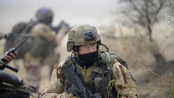 پیاده شدن نیروی ویژه فرانسوی در لیبیا - اسپوتنیک افغانستان  