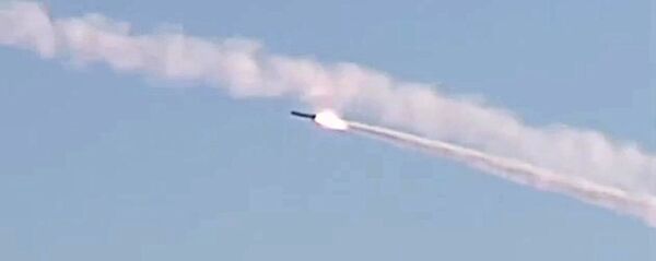 Групповой пуск крылатых ракет Калибр подлодкой Ростов-на-Дону по объектам террористов в Сирии Групповой пуск крылатых ракет Калибр подлодкой Ростов-на-Дону по объектам террористов в Сирии - اسپوتنیک افغانستان