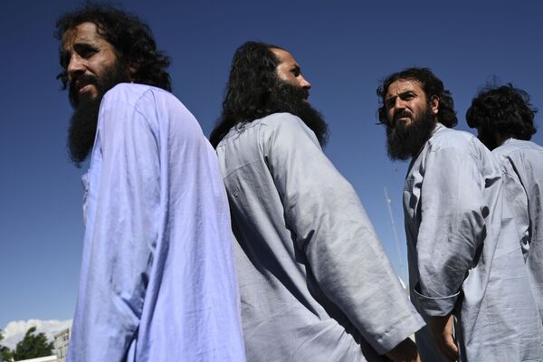زندانیان طالبان در زندان بگرام  - اسپوتنیک افغانستان  