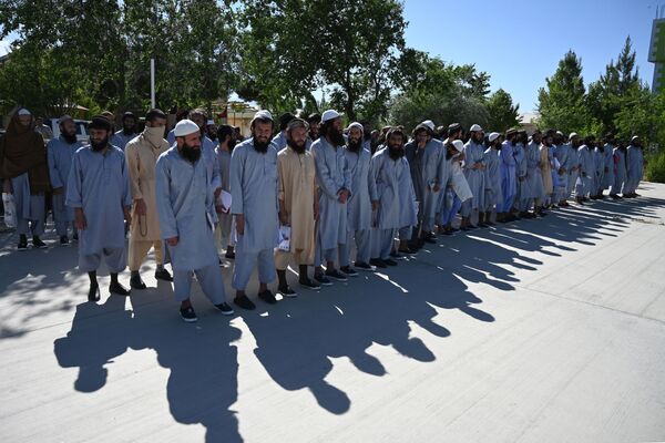 رهایی زندانیان طالبان از زندان بگرام - اسپوتنیک افغانستان  