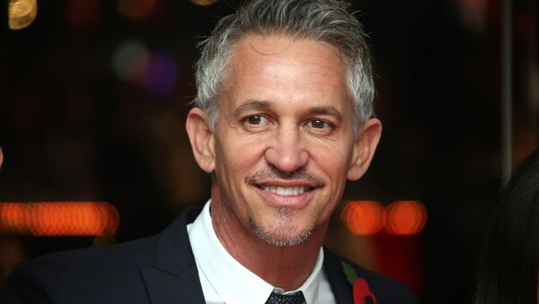 Gary Lineker poses for photographers upon arrival to the world premiere of the film The Hunger Games Mockingjay Part 1 in London, Monday, Nov. 10, 2014 - اسپوتنیک افغانستان  