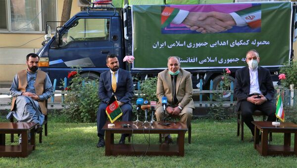 ایران یازده تن تجهیزات طبی به وزارت صحت عامه افغانستان کمک کرد - اسپوتنیک افغانستان  