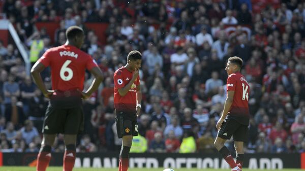 Manchester United's Paul Pogba, Marcus Rashford and Jesse Lingard react to defeat to Cardiff in the last game of the season - اسپوتنیک افغانستان  