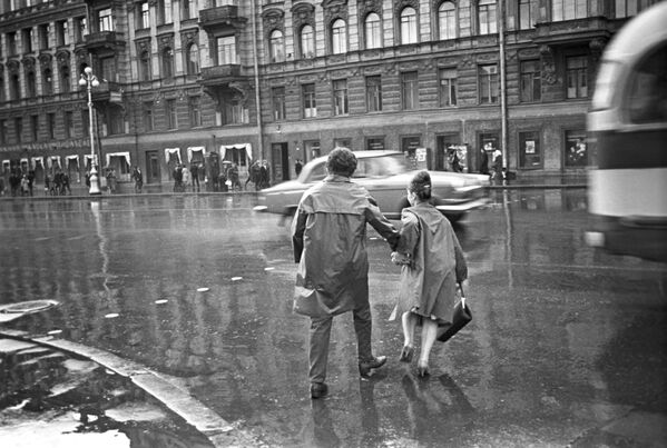 باران‌های عاشقانه دوران شوروی. - اسپوتنیک افغانستان  