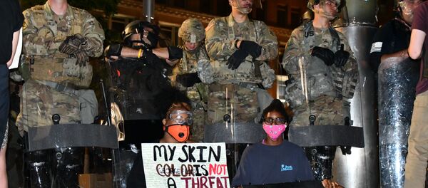 متهم شدن کشورهای خارجی به دخالت ناآرامی‌های اخیر امریکا - اسپوتنیک افغانستان  