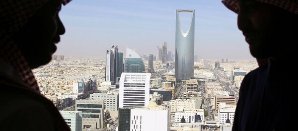 سقوط بهای نفت؛ برای اولینبار دولت عربستان از طرح افزایش مالیات خبر داد سقوط بهای نفت؛ برای اولینبار دولت عربستان از طرح افزایش مالیات خبر داد - اسپوتنیک افغانستان