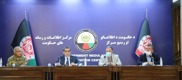 اجباری شدن پوشیدن ماسک، نگهداشتن دوری دو متری در جا های همگانی اجباری شدن پوشیدن ماسک، نگهداشتن دوری دو متری در جا های همگانی - اسپوتنیک افغانستان