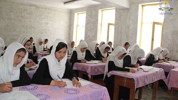 در بلخ تمام دختران دانش‌‌آموز به مکتب می‌روند - اسپوتنیک افغانستان  