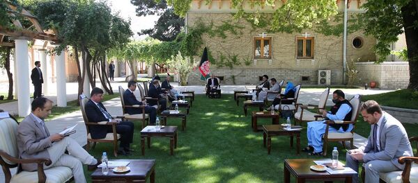 بررسی راه های قانونمند سازی حضور مهاجران افغانستانی در ایران - اسپوتنیک افغانستان  