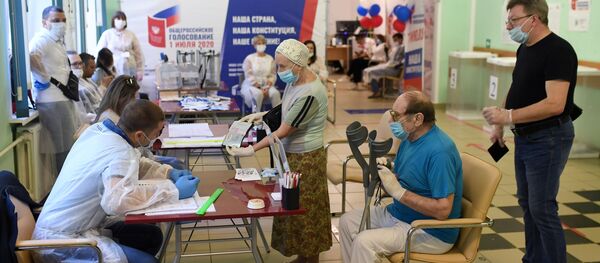 پشتیبانی شهروندان روسیه از اصلاح تغیر قانون اساسی - اسپوتنیک افغانستان  