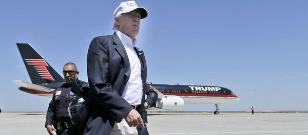 هواپیمای طلایی ترامپ (ویدئو) - اسپوتنیک افغانستان  