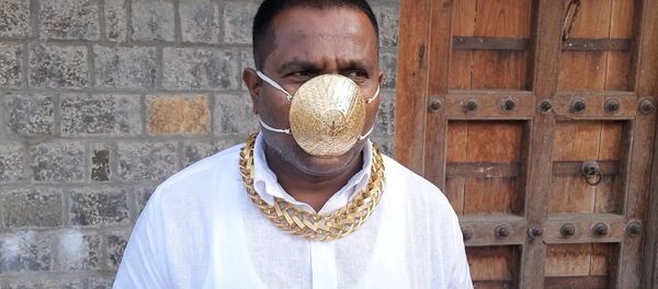 ماسک طلای مرد هندی  - اسپوتنیک افغانستان  