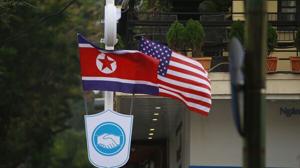 Флаги Северной Кореи и США  - اسپوتنیک افغانستان  