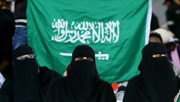 در عربستان هنوز هم با زنان مانند برده رفتار می‌شود- مدافع حقوق زنان - اسپوتنیک افغانستان  