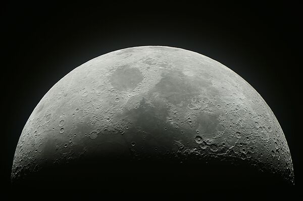 هلال ماه در آسمان مسکو - اسپوتنیک افغانستان  