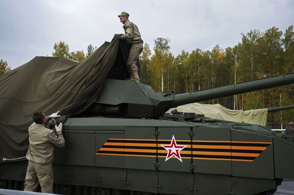 تانک تی-14 در دهمین نمایشگاه بین المللی Russia Arms Expo - اسپوتنیک افغانستان  