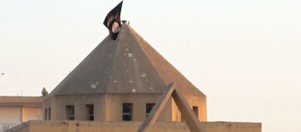 نیروهای دموکراتیک سوریه برای آزادی پایتخت داعش آمادگی میگیرند نیروهای دموکراتیک سوریه برای آزادی پایتخت داعش آمادگی میگیرند - اسپوتنیک افغانستان