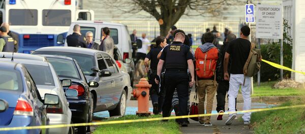 آمار قربانیان تیراندازی ها در مکاتب امریکا منتشر شد آمار قربانیان تیراندازی ها در مکاتب امریکا منتشر شد - اسپوتنیک افغانستان