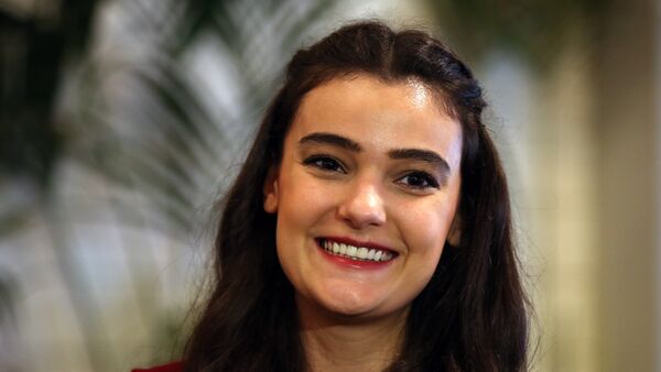 ملکه زیبائی ترکیه محکوم شد - اسپوتنیک افغانستان  