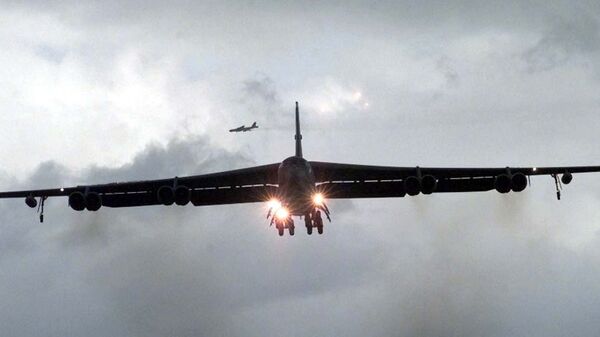 An American B-52 bomber - اسپوتنیک افغانستان  