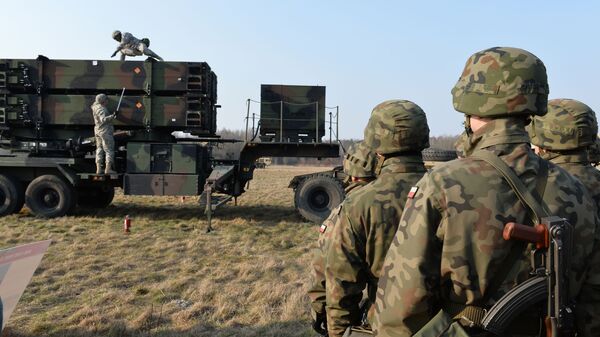 Военные учения сухопутных войск армий Польши и США на полигоне в польском городе Сохачев - اسپوتنیک افغانستان  