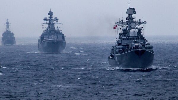Russian Pacific Fleet warships during a naval parade in the Peter the Great Bay marking the wrap-up of the Joint Sea 2015 II Russian-Chinese naval drill - اسپوتنیک افغانستان  