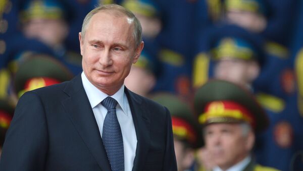 پوتین آمادگی رزمی ارتش روسیه را بررسی می کند - اسپوتنیک افغانستان  